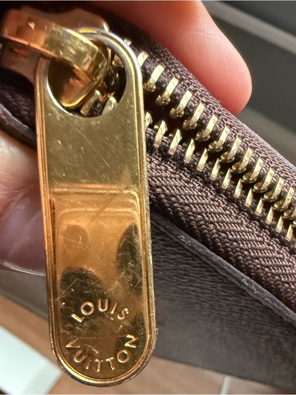 Louis Vuitton Monogram Zippy Wallet - Picture 9 of 11